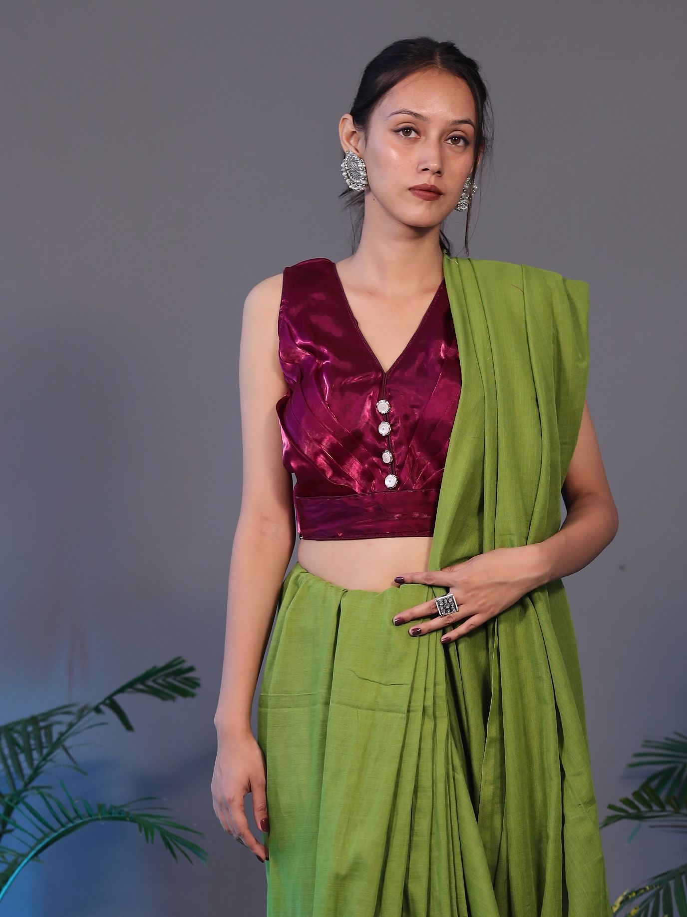Zimichoo Sleeveless Blouse - Maroon