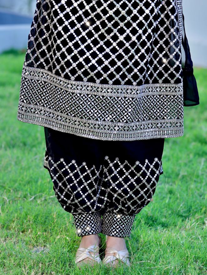 Beautiful Afghani Suit - Black