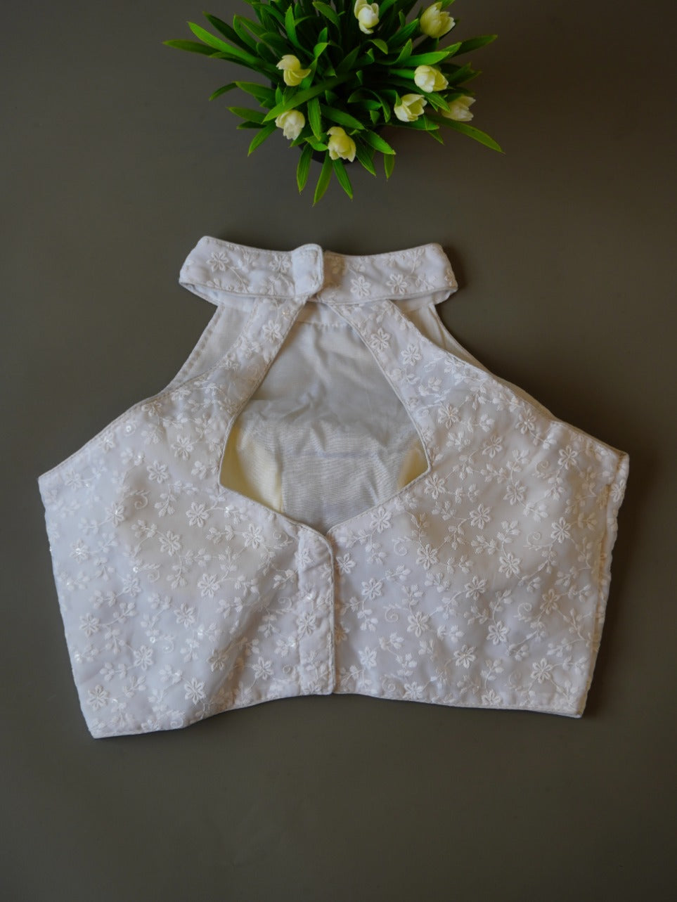 Chicken Work White - Beautiful Halter neck krop TOP